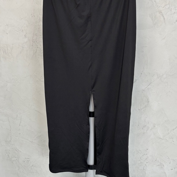 Fashion Nova Black Backless Dress - Picture 3 of 3